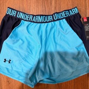 NWT - Under Armour shorts with pockets - women’s medium